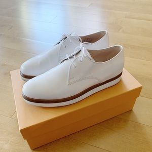 Authentic Tod’s Oxford